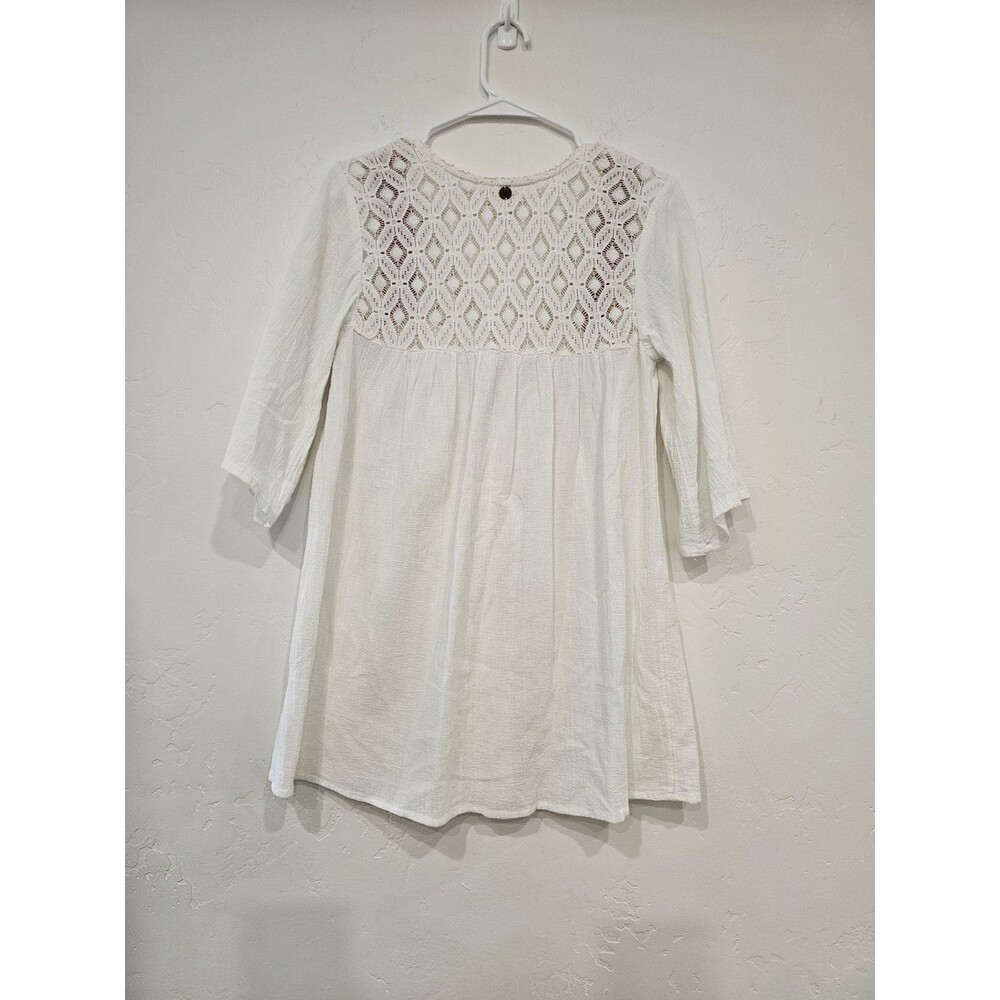 Billabong Women's Cover Up White and Lace Accent Top Short Sleeves Size Small - Picture 3 of 7